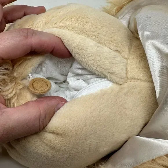 Scentsy Buddy Frilly the Fox Plush Stuffed Animal with New Scent Polar Bear Hug - Picture 10 of 12